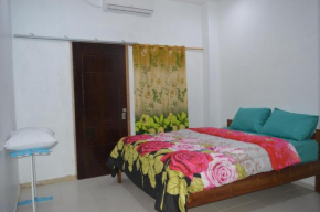 Labuan Bajo Mahoni Guesthouse